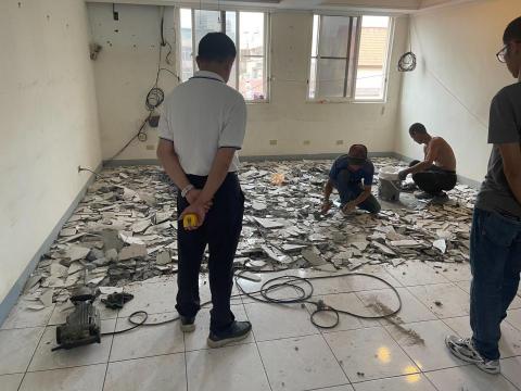 德發國際工程有限公司 - 室內裝修地磚打除 德發國際工程有限公司 - 室內裝修地磚打除