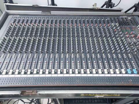 凱達音響 - Soundcraft 24CH類比混音器