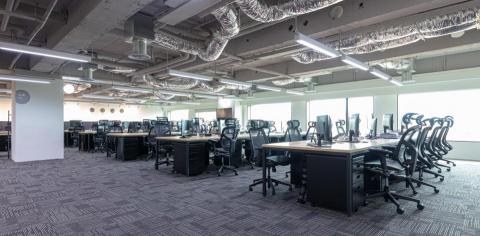 捷諾有限公司 - 看起來中規中矩 數大就是美