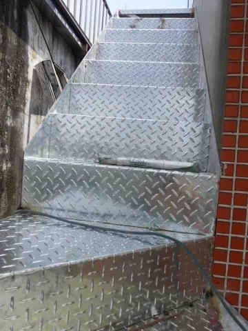 正來有限公司 - 