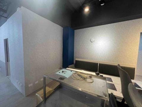 逸張紙（壁紙窗簾塑膠地板） - 