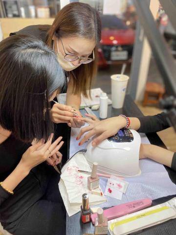 米莉美學-美甲.美睫.半永久眉眼唇.紋髮 - 112年第四梯次美甲檢定教學 米莉美學-美甲.美睫.半永久眉眼唇.紋髮 - 112年第四梯次美甲檢定教學