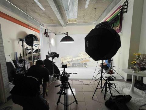 朝騰國際有限公司 - 產品廣告