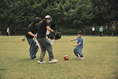 朝騰國際有限公司 - 廣告拍攝