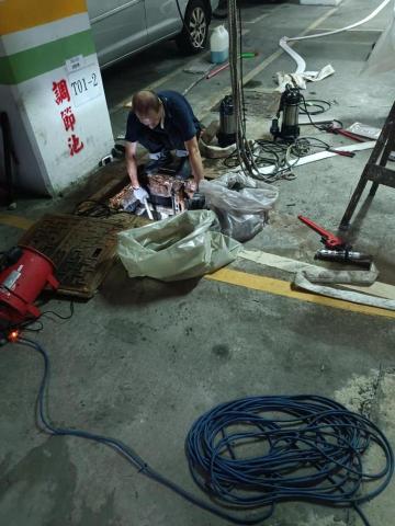 永三消防-石育銘（石頭） - 污水馬達更新