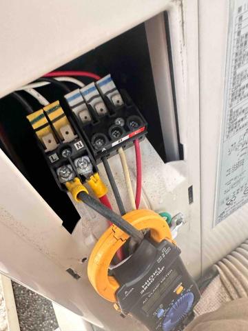 星丞空調工程行 - 清洗後測試電流 冷媒數據