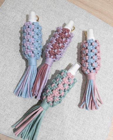 日籽空間macrame編織手作工作室 - 美人魚酒精瓶吊飾 日籽空間macrame編織手作工作室 - 美人魚酒精瓶吊飾