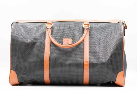 王培宇 - bally 包正視