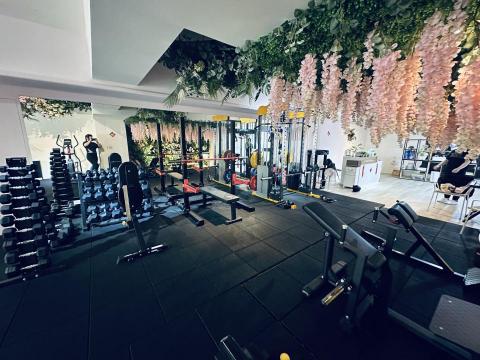 Sevenfitness健身工作室 - 