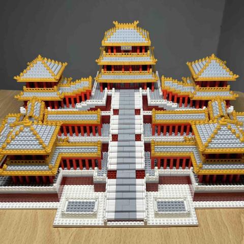 提供代拼樂高工作服務的專家生米