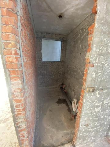 李振泓 - 廁所壁磚地磚見底拆除完成照