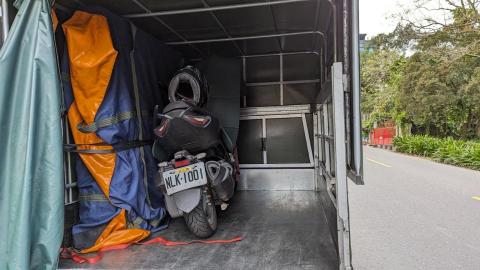 小貨車搬家 -  小貨車搬家 -