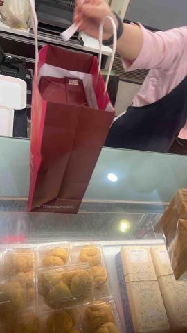 藍鈺期 - 1/3外送代購，甲地購買配送乙地