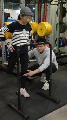 鄭百成 - 特殊族群訓練