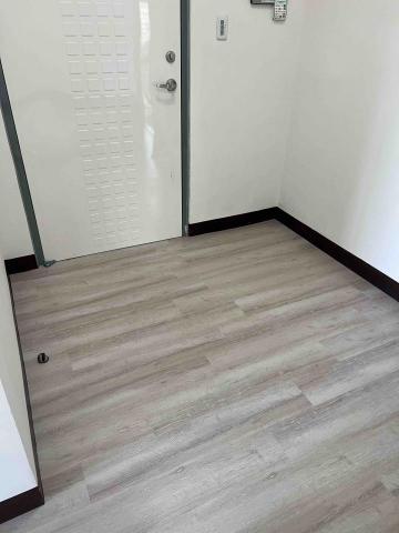 逸張紙（壁紙窗簾塑膠地板） - 