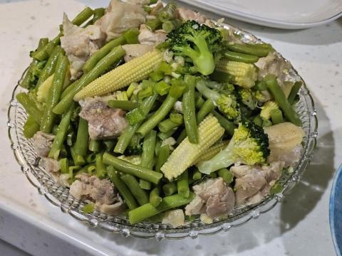 王苓格（小米廚房） - 鹹水雞