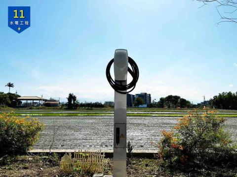 什一水電工程行 -  特斯拉充電樁-宜蘭民宿