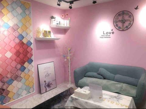 伊洛美 - 美麗的小客廳