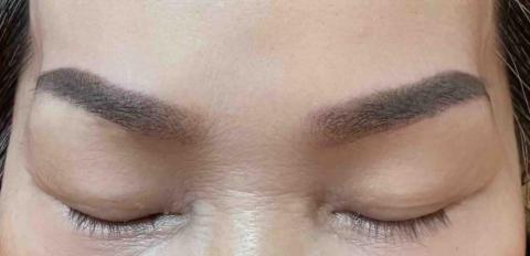 Salina/霧眉/美瞳線/歐洲漂唇/新娘秘書 - 