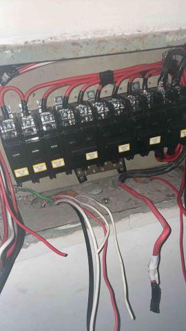 鐘勝水電 - 抽換線 開關箱整理