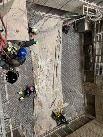 海洛斯企業 - 防墜網更換（大安OMNI)