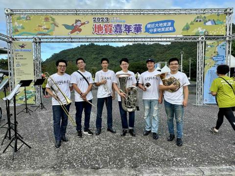 B.A.D.玩銅樂團 -  B.A.D.玩銅樂團 -