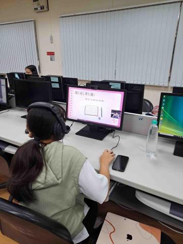 姜妤姍 - 教育部數位學伴