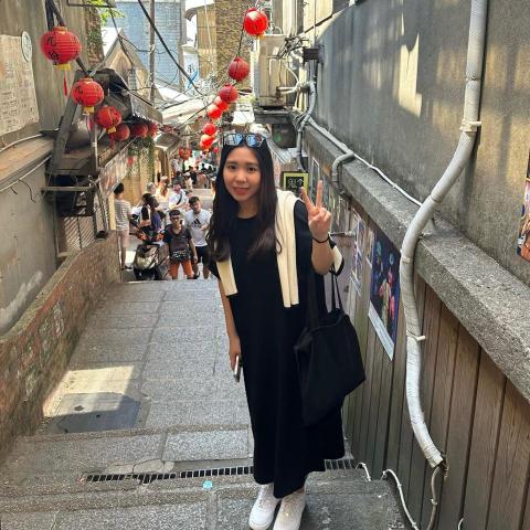 提供k2足球服務的專家Carolina Lee