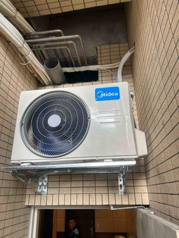 阿群專業冷氣空調 - 