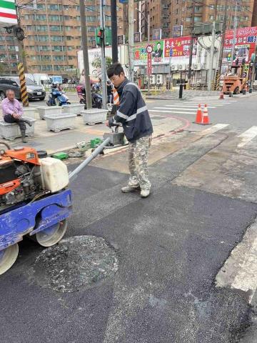 源益工程行 - 路面柏油修復