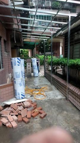 鎰鑫企業社 - 不鏽鋼採光罩