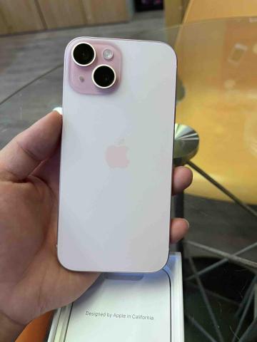 阿東3C維修 - 售新機：iPhone 15更換新機 含拷貝資料