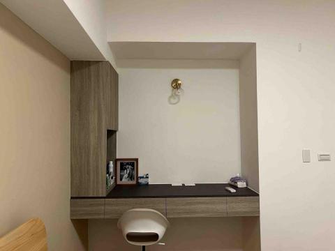 木樂室內裝修 - 懸空式化妝桌