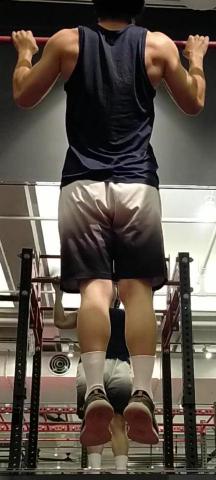 胡庭瑋 - 引體向上做組