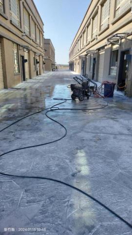 李永裕 - 中庭花園廣場舊翻新混泥土+鋼筋+粉光壓花