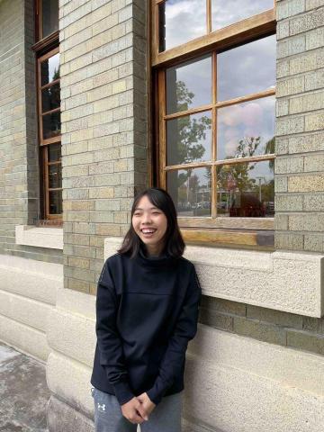 提供遛狗绳服務的專家依依老師