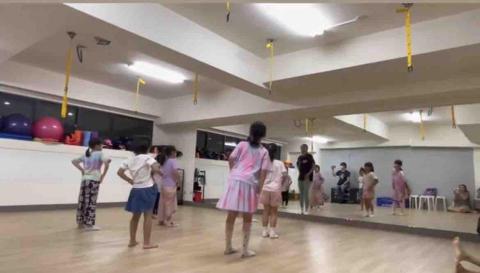 含含老師 - 韓國MV舞蹈