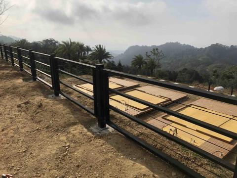 苗栗鐵工 -  苗栗鐵工 -