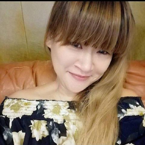 提供配音服務的專家盈盈