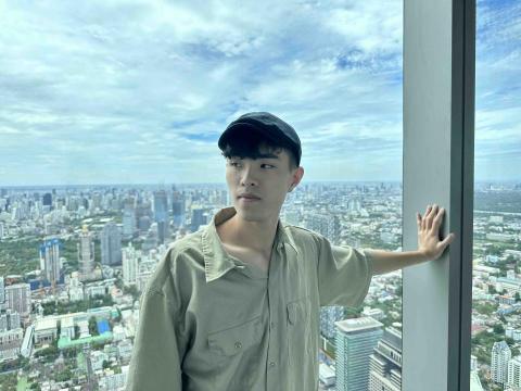 提供python課程高雄服務的專家李恆