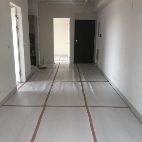 毅炫建築工程設計事務所 - 進場前先使用PP板,保護好地面、避免汙染及觸碰傷害到地磚。