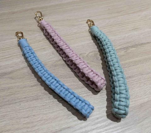 日籽空間macrame編織手作工作室 - 手機手腕掛繩 日籽空間macrame編織手作工作室 - 手機手腕掛繩