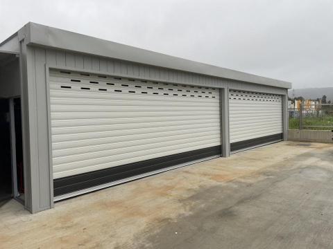 史長鑫 - 格來得鋁合金快速捲門