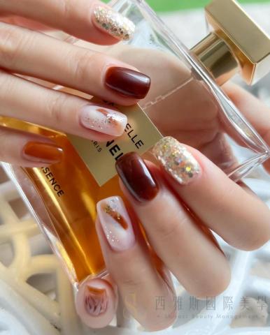 西雅斯國際美學 - 美甲項目