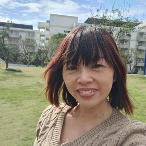 提供醫學服務的專家Melody.Lee