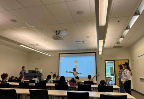 Zoe Wang - 赴美移地教學