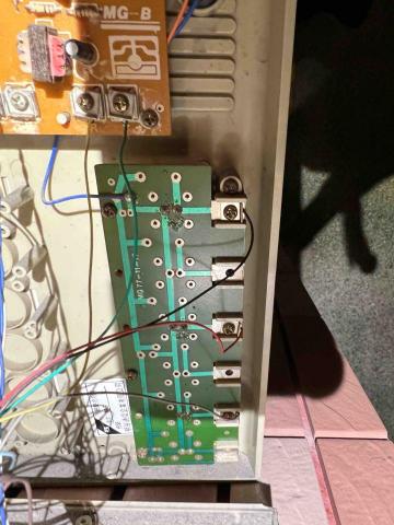 花蓮阿比水電 -  門口對講機撿修