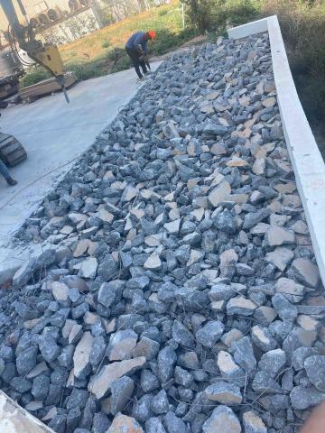 錦鴻機械工程行 - 