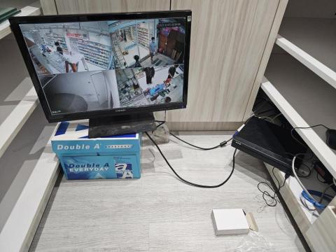 喜洋電腦網路工程/台南喜洋家具組裝 - 攝影機安裝 喜洋電腦網路工程/台南喜洋家具組裝 - 攝影機安裝