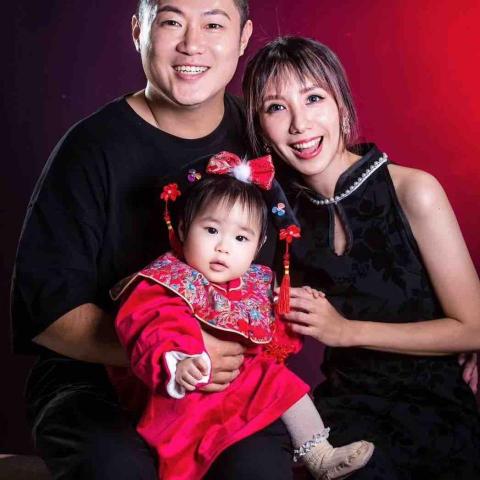 Sammmi makeup新秘造型師 - 全家福